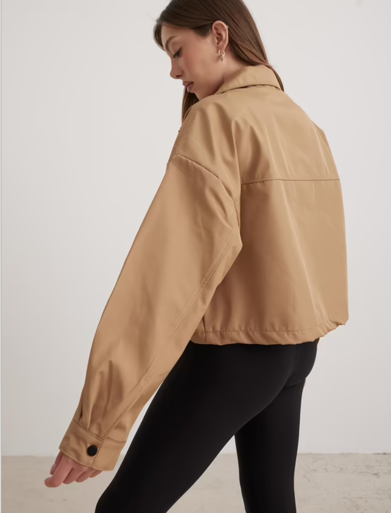 Camilla Trench